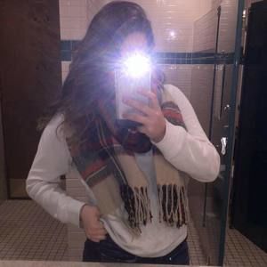 Meet your Posher, Reanna